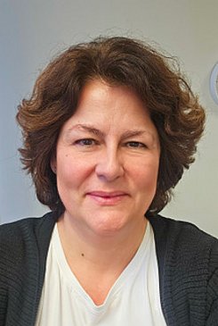 Ms  Eva Hulverscheidt